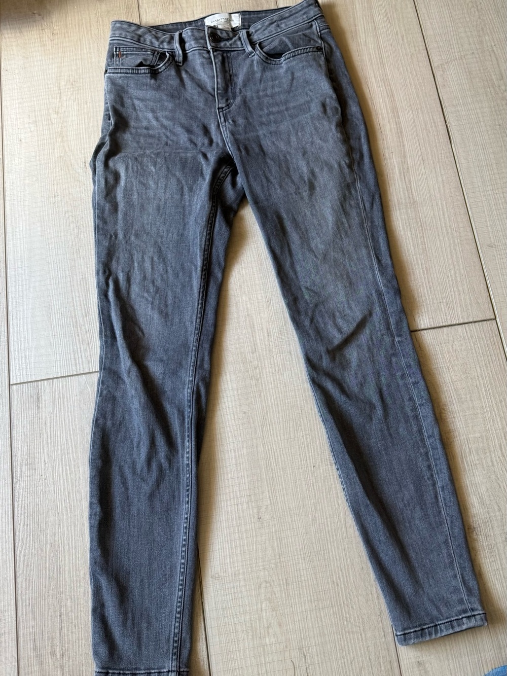 Lafayette 148 New York Skinny Jeans in Washed Gray Size 27